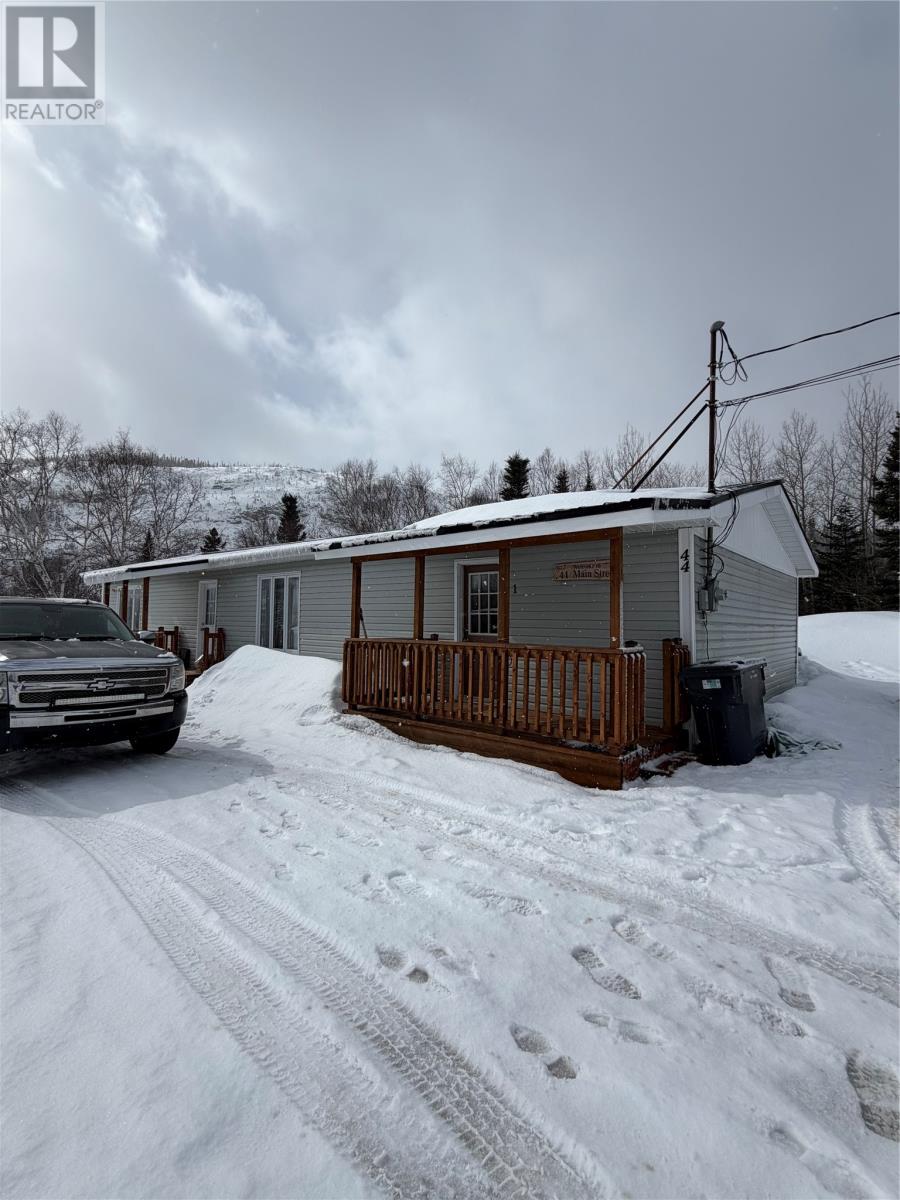 44 Main Street Property Photo 1