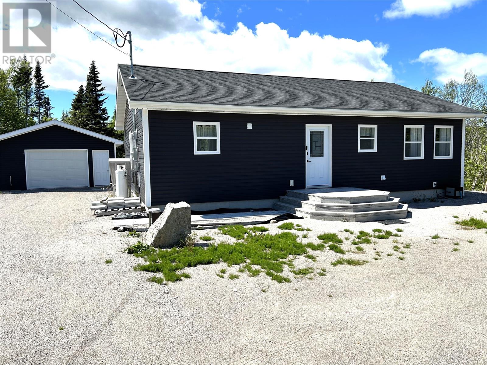 39 Main Road Property Photo 1