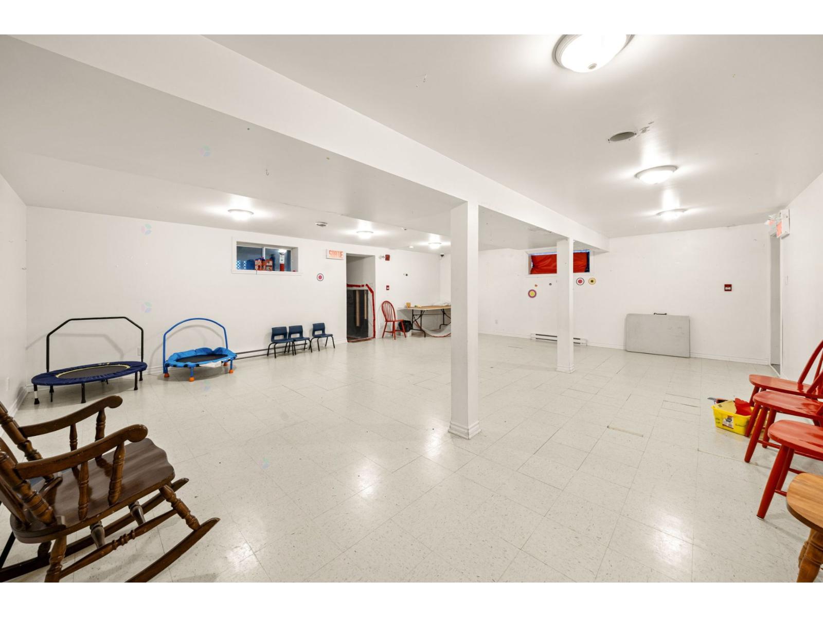 2064 Ch. De La Petite-côte Property Photo 35