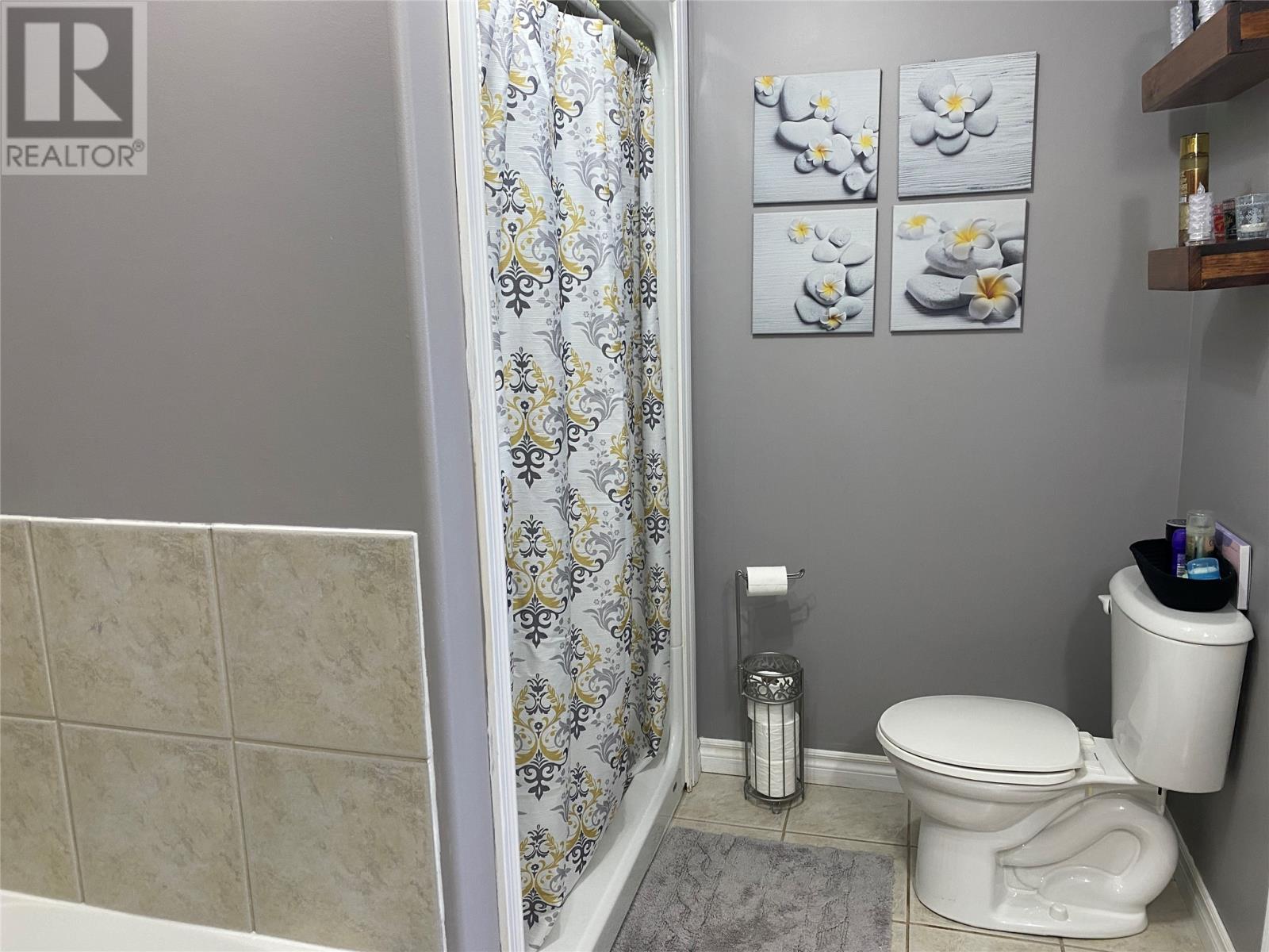 5 Snow's Pond Road Property Photo 6