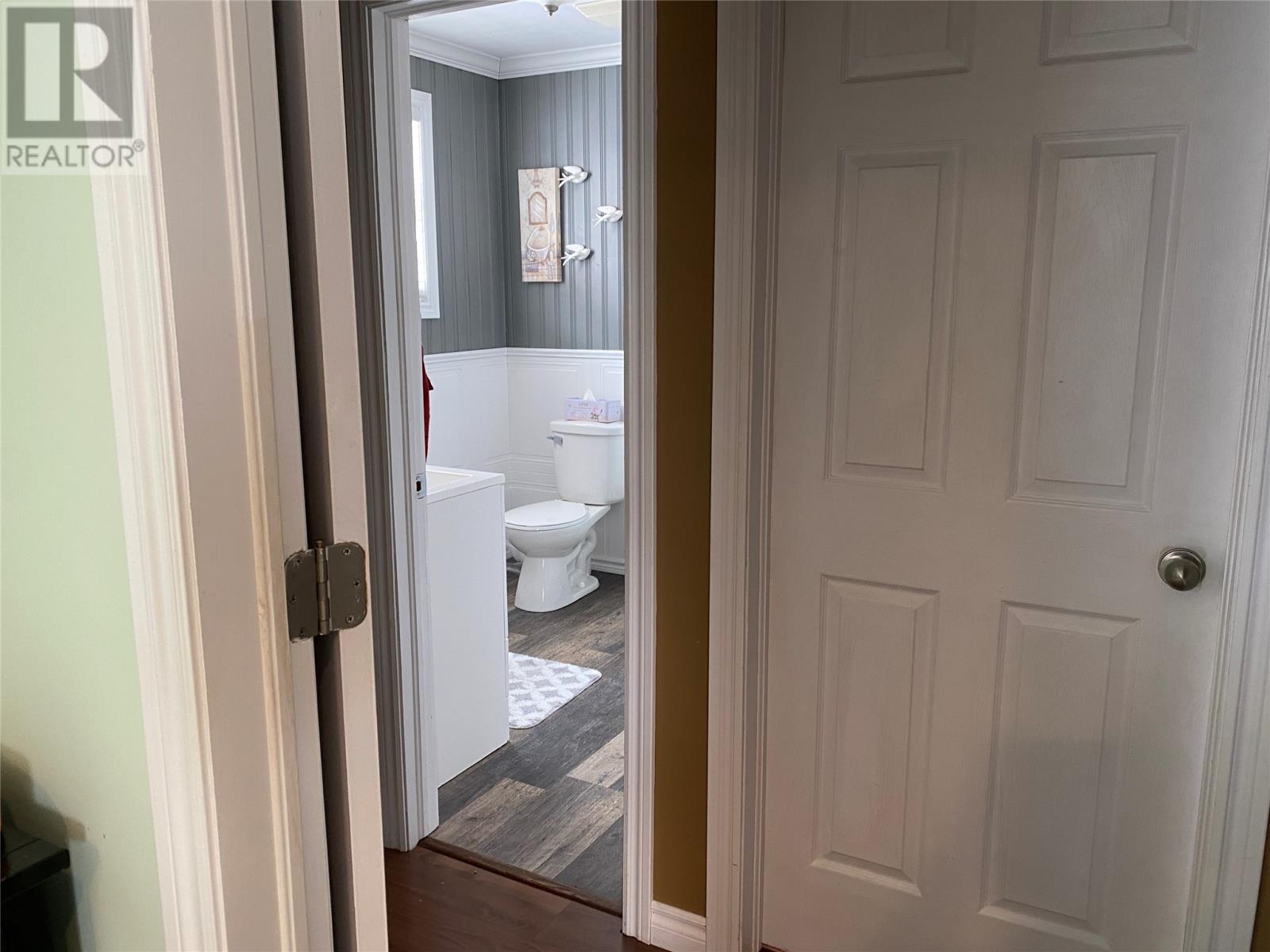 5 Snow's Pond Road Property Photo 14