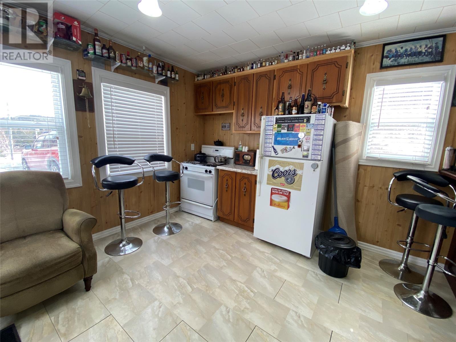5 Snow's Pond Road Property Photo 28