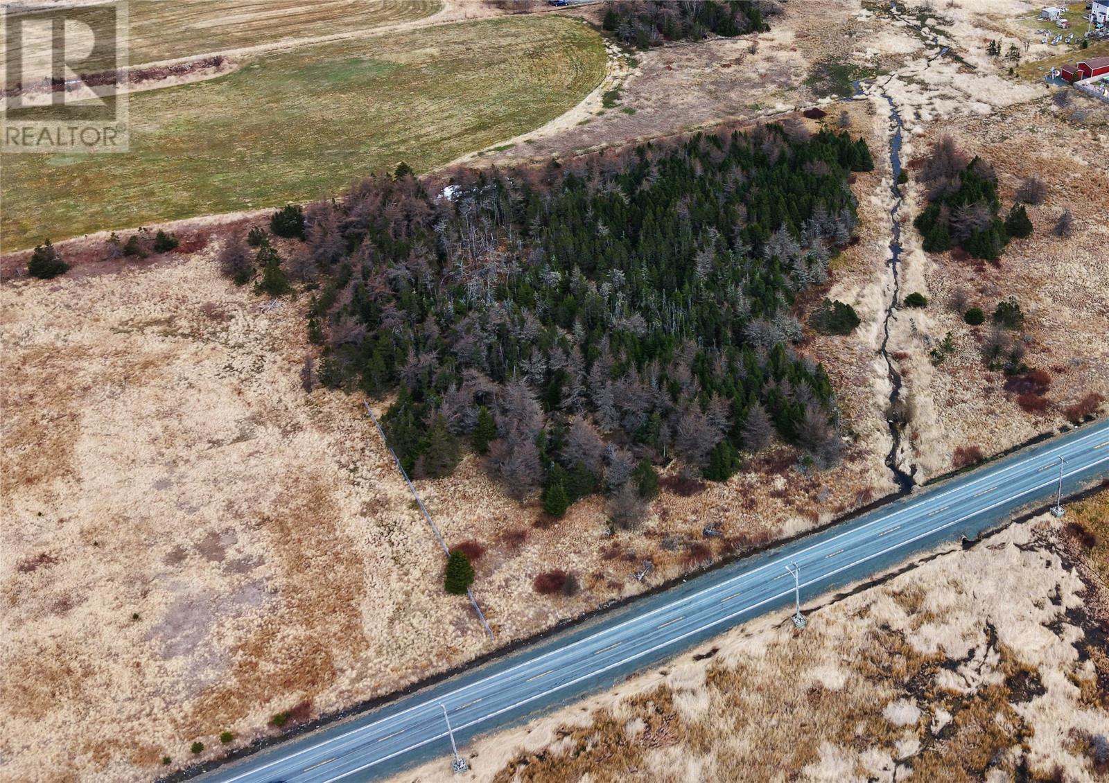 34 Ruby Line Property Photo 4