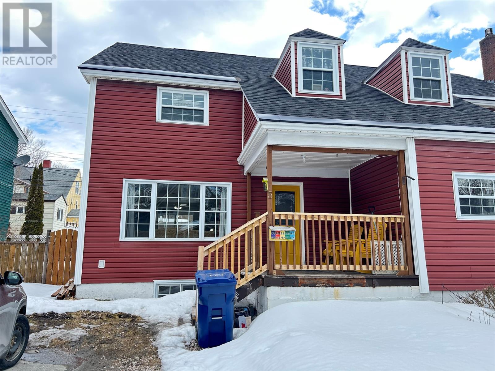 5 Armstrong Avenue Property Photo 1