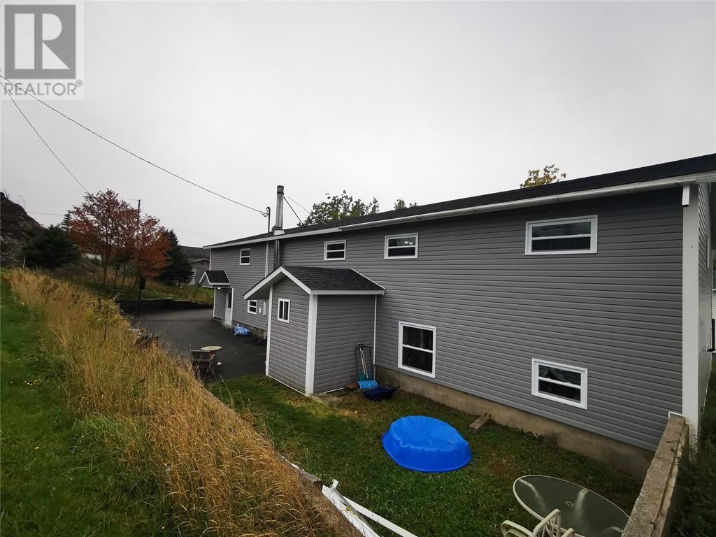 21 Village Cove Road E Property Photo 40