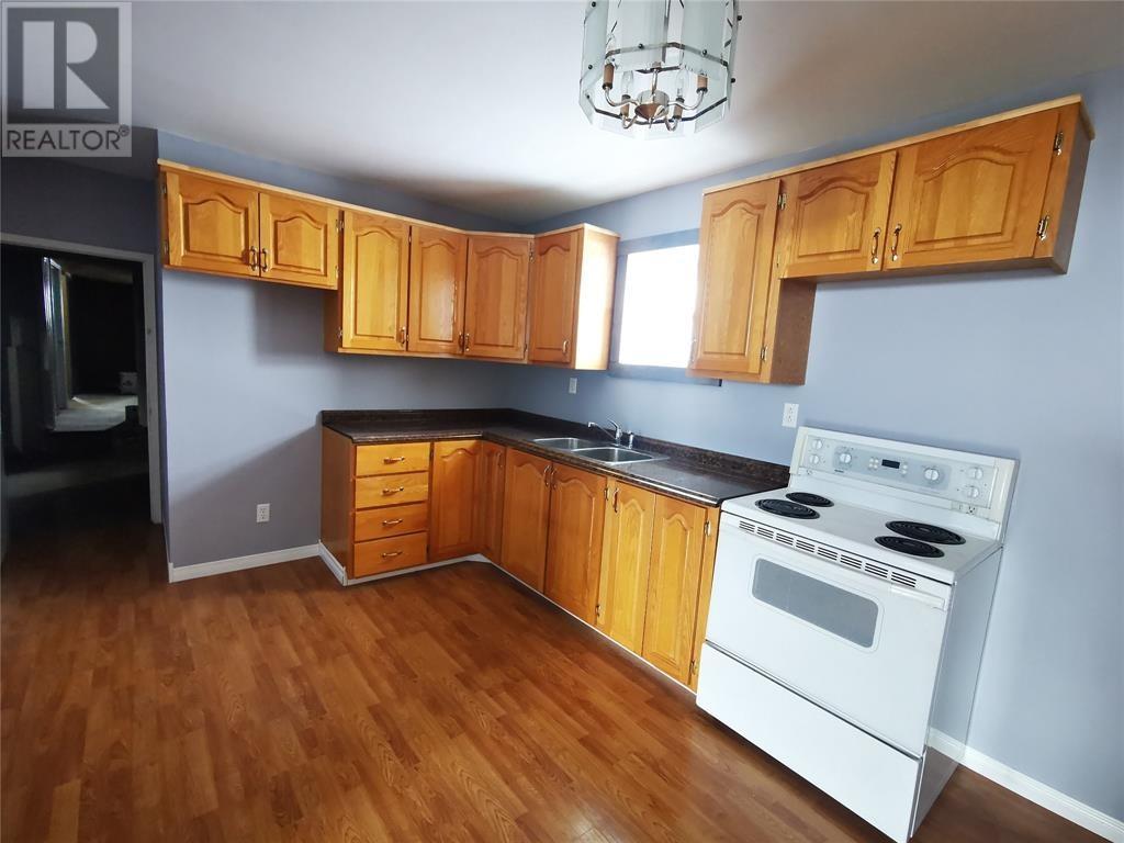 21 Village Cove Road E Property Photo 44
