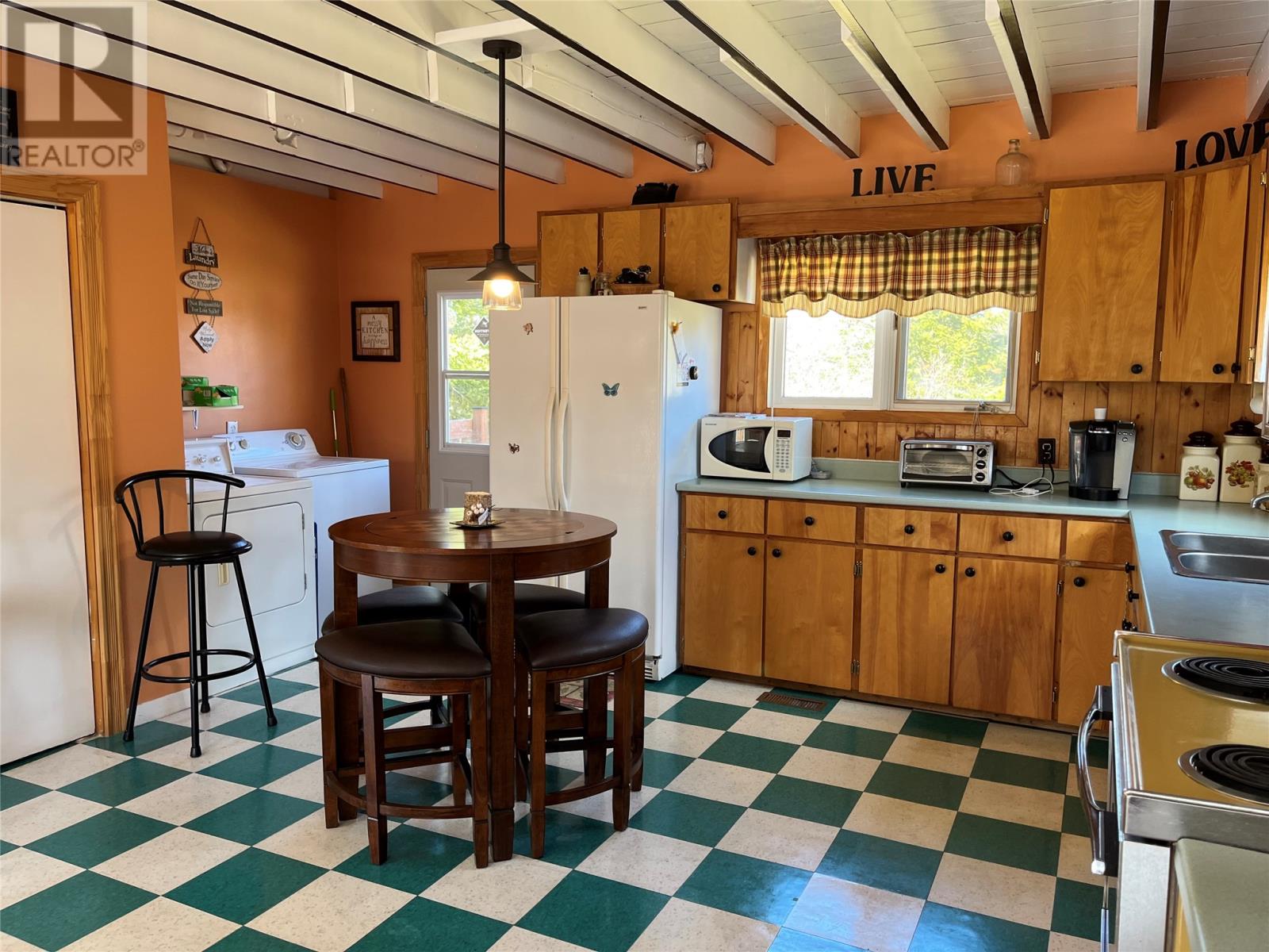 102 Hell Hill Road Property Photo 14
