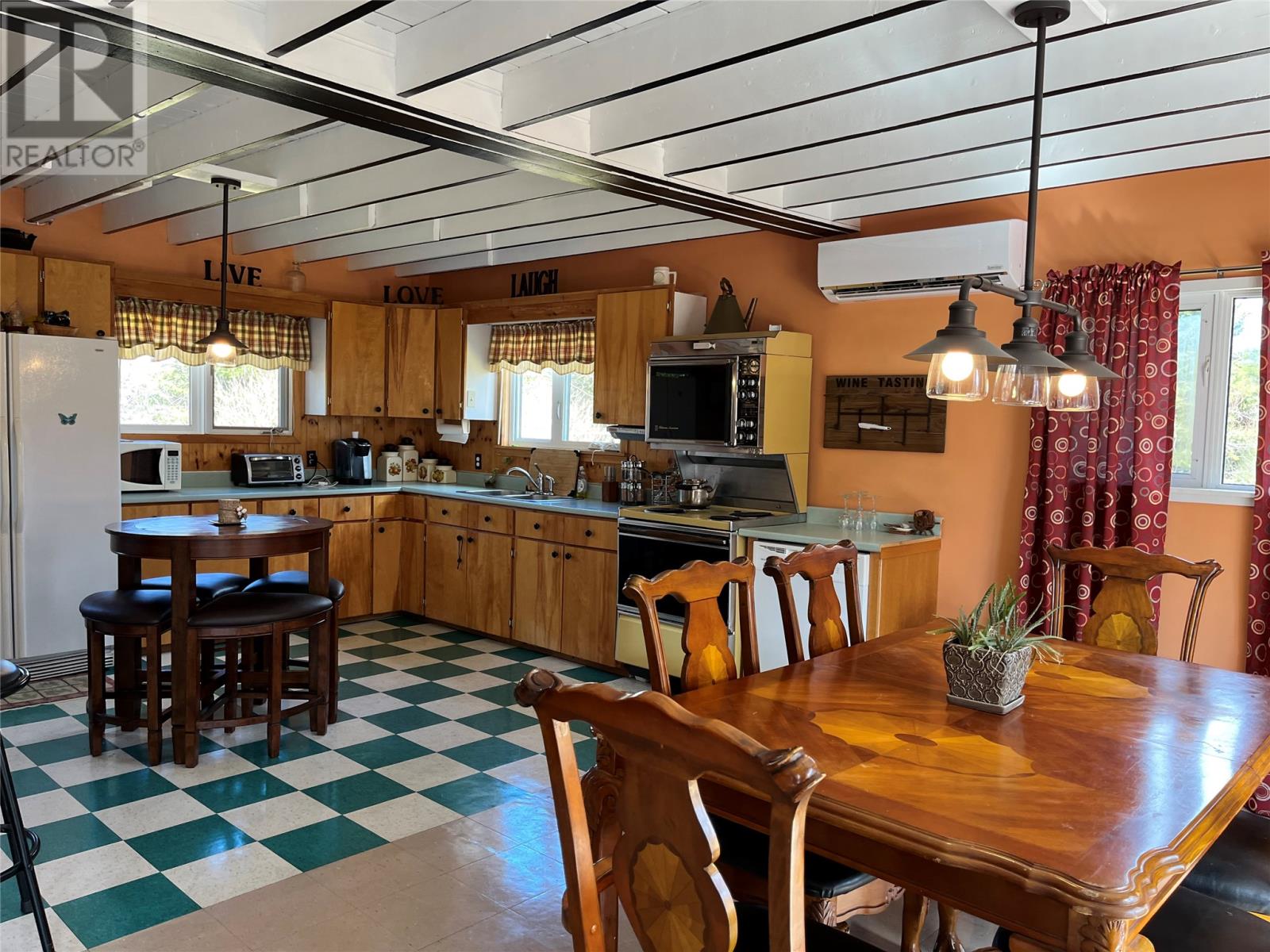 102 Hell Hill Road Property Photo 16