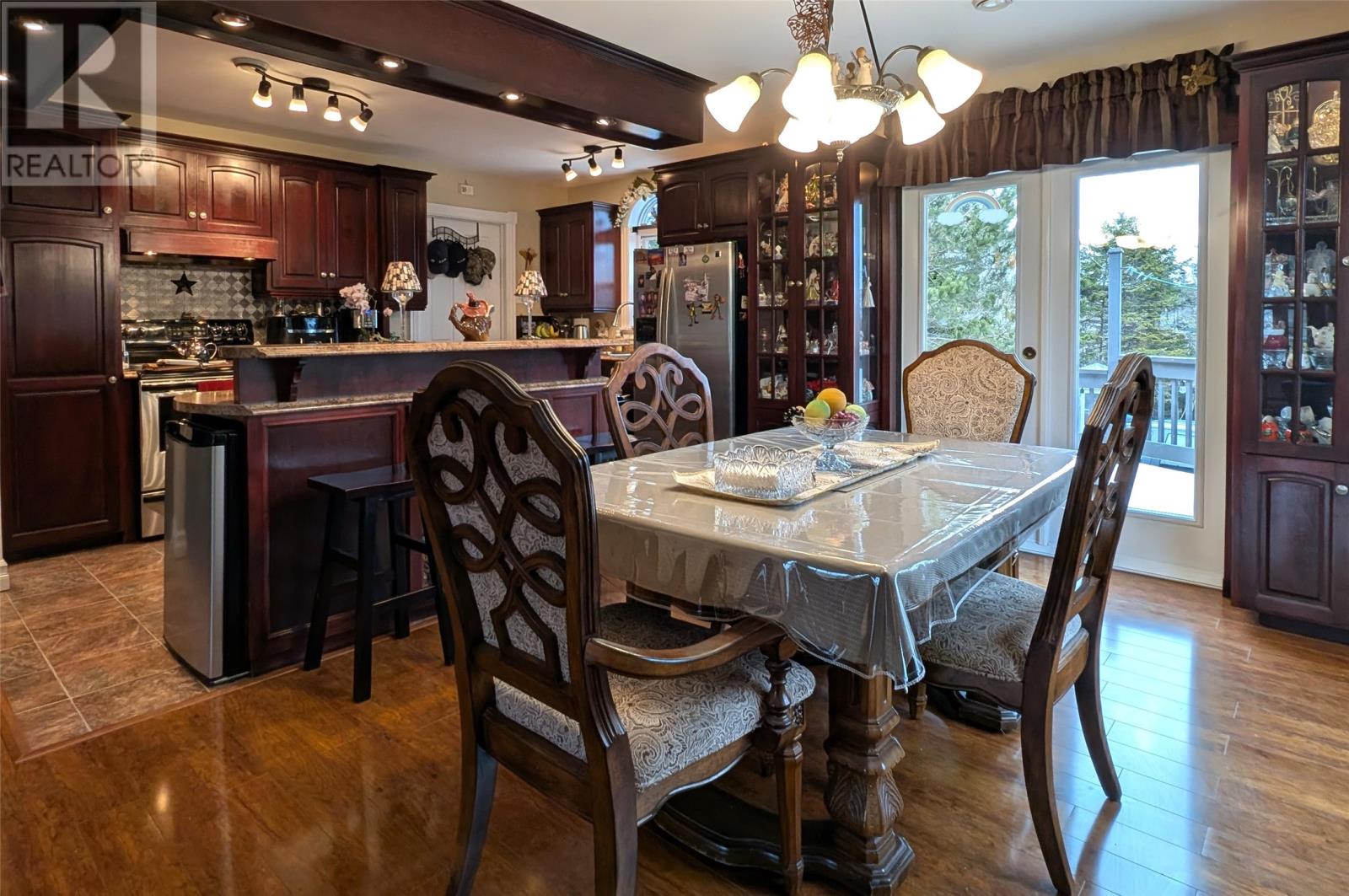 27 Park Avenue Property Photo 15