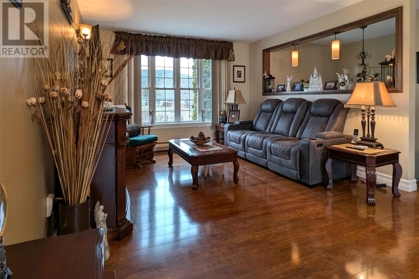 27 Park Avenue Property Photo 16