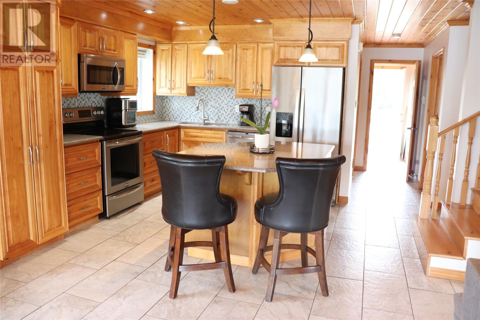 2 Regatta Drive Property Photo 10
