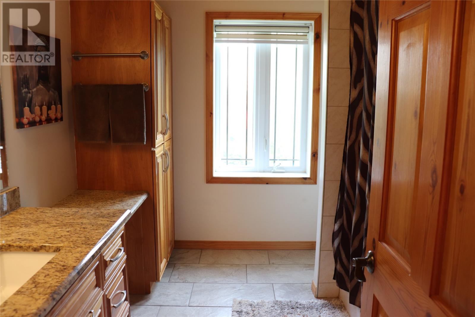 2 Regatta Drive Property Photo 19
