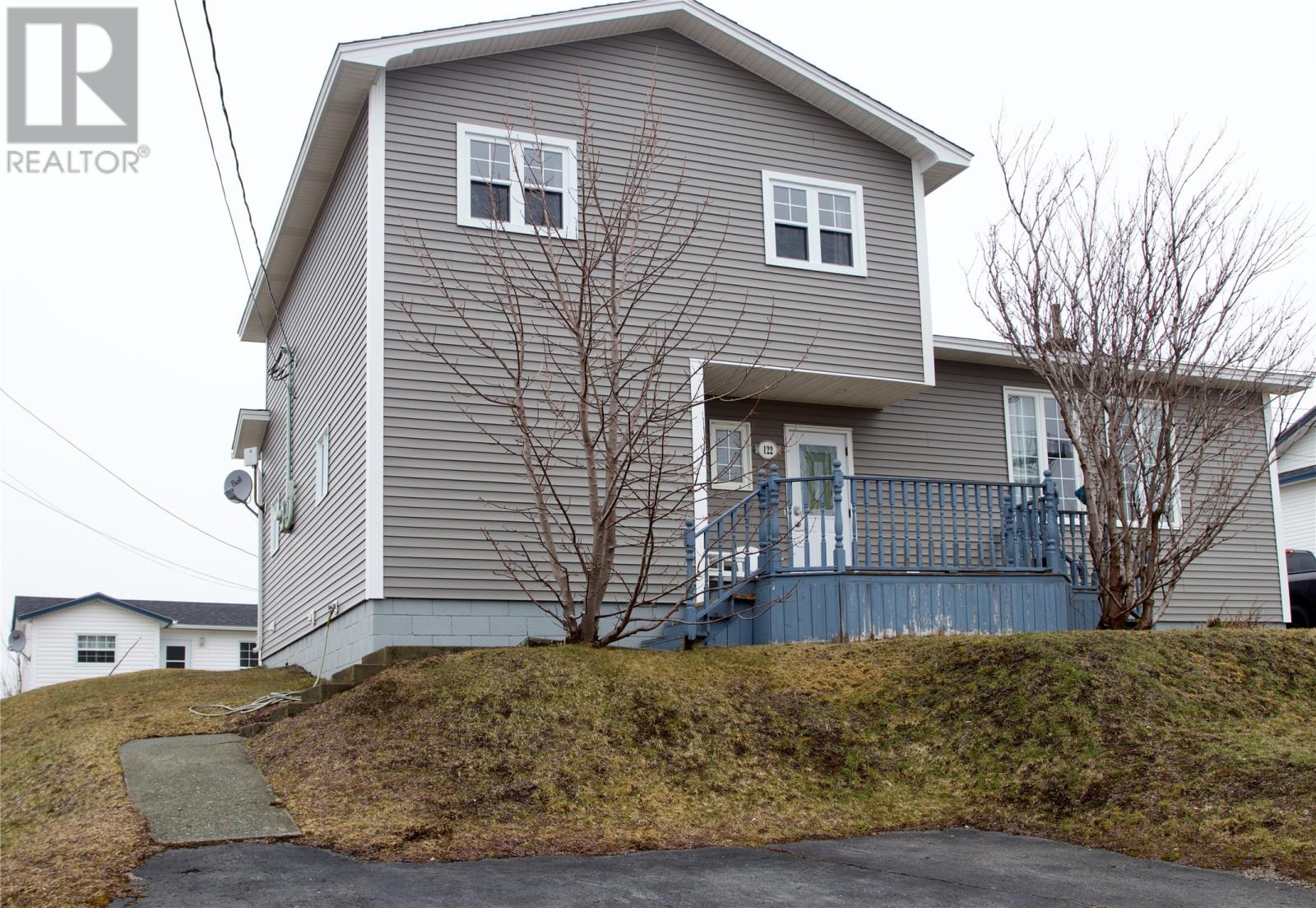 122-122a Coster Street Property Photo 2