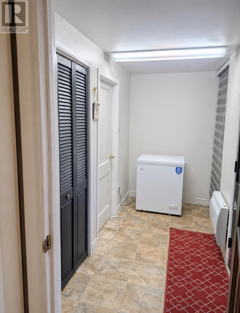 6 Cemetery Road Property Photo 16