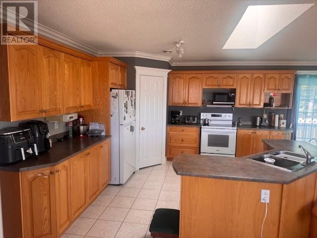 12 Cedar Drive Property Photo 6