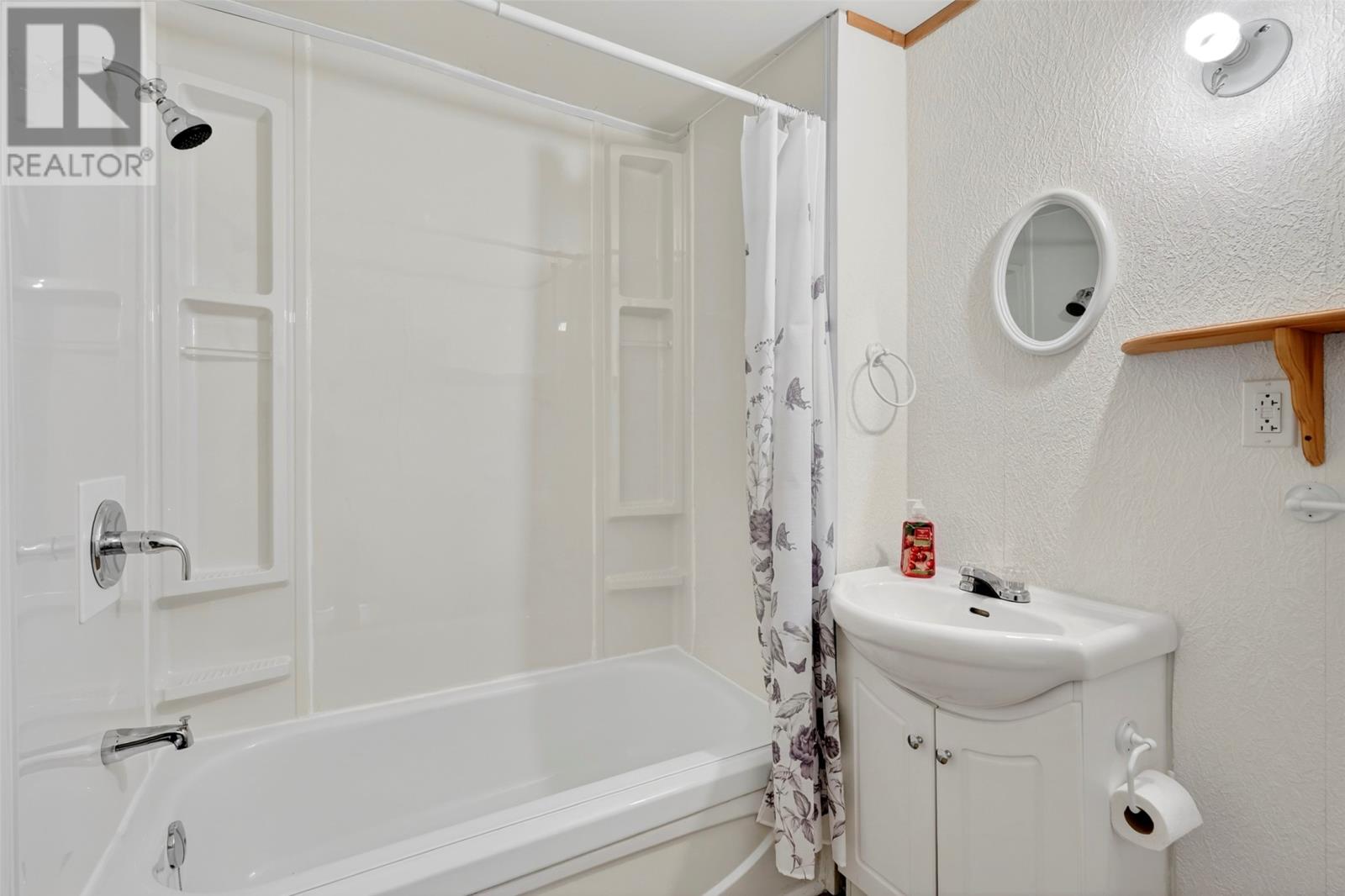 4 Kingwell Crescent Property Photo 36