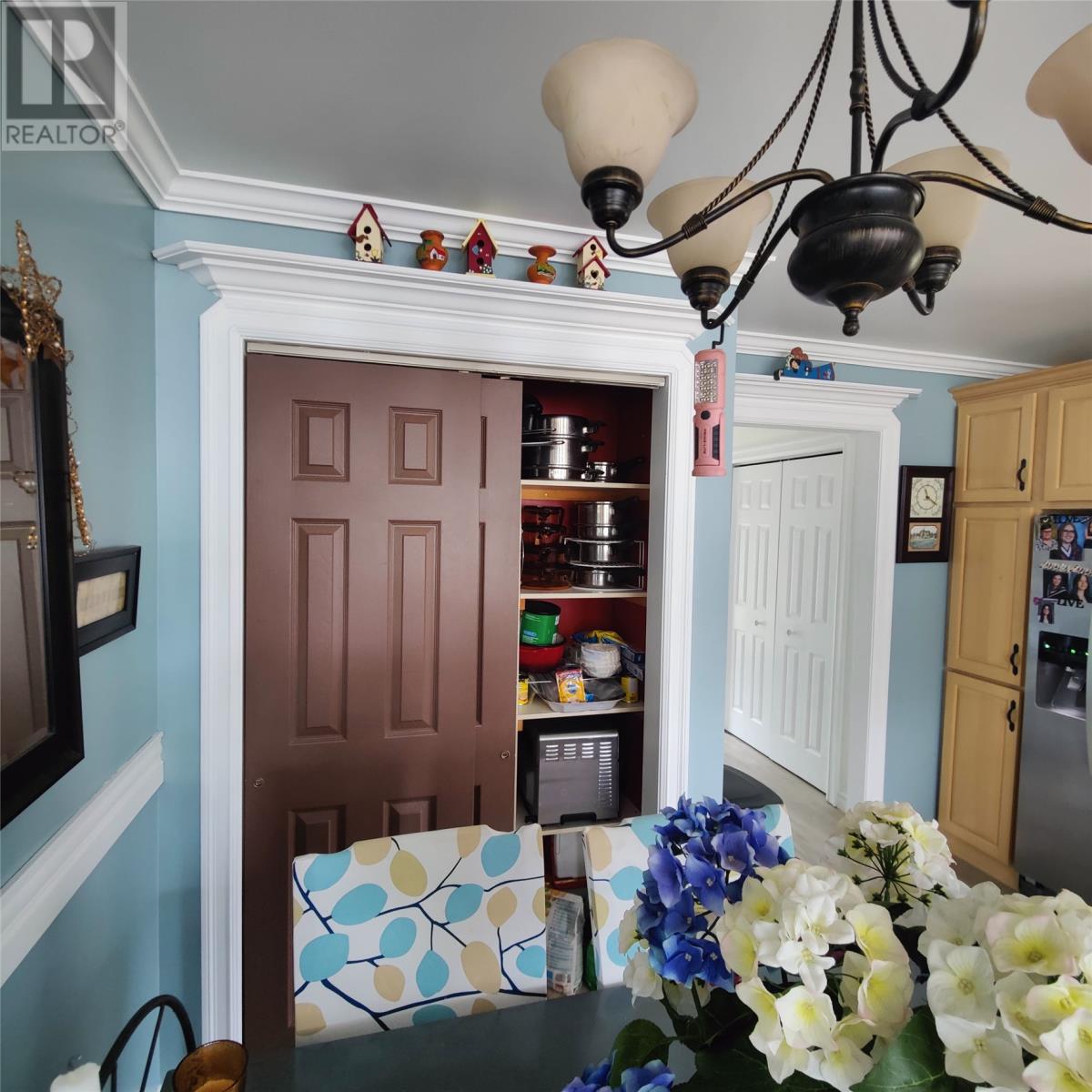 53 Main Street Property Photo 8