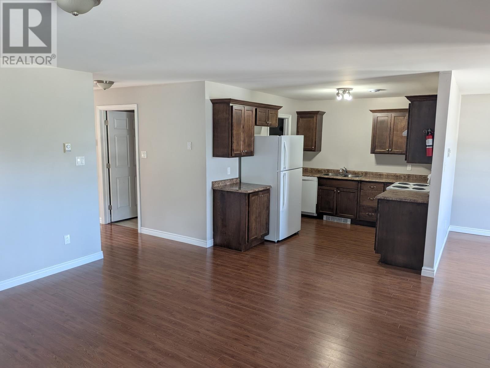 39 Southern Path Road Property Photo 3