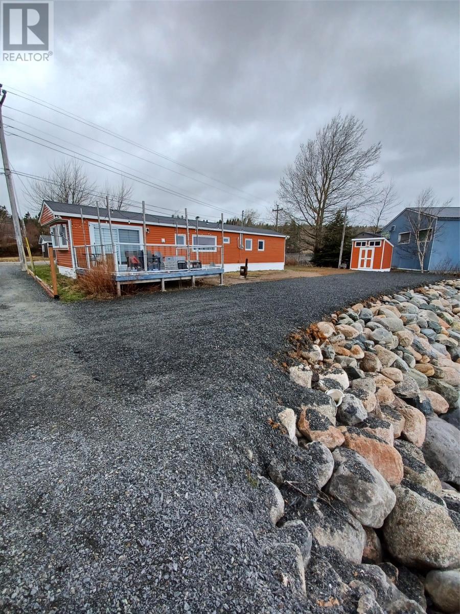 186 Main Street N Property Photo 1