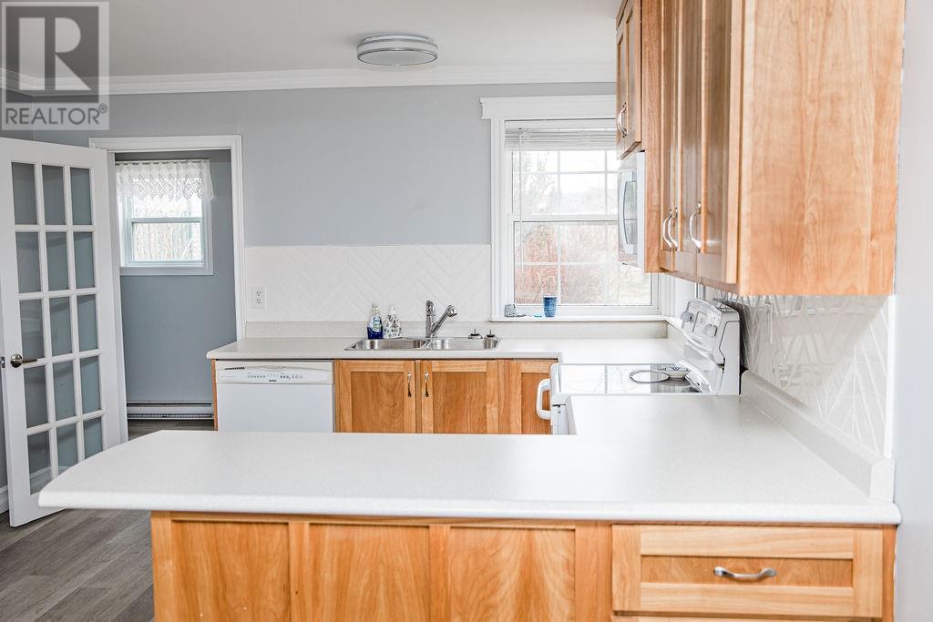 20 Swan's Road Property Photo 7