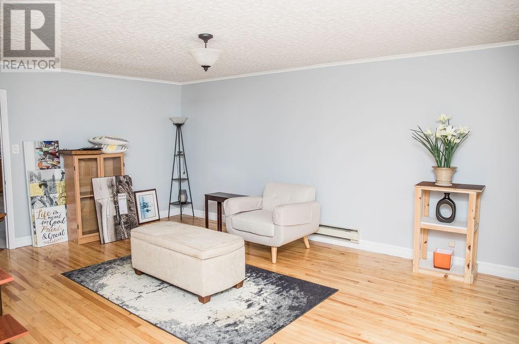 20 Swan's Road Property Photo 11
