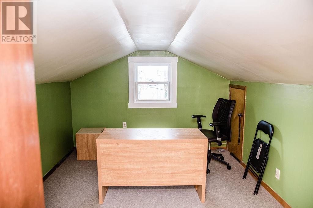 20 Swan's Road Property Photo 28
