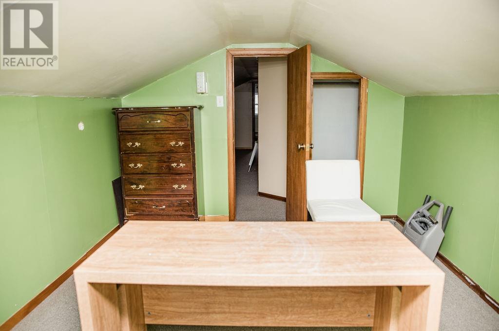 20 Swan's Road Property Photo 29