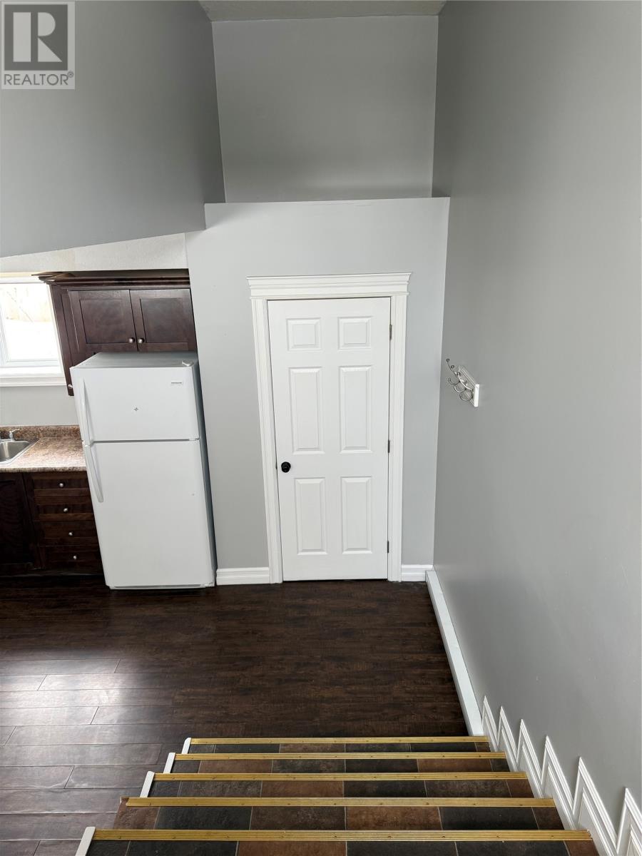 8 Ford Crescent Property Photo 15