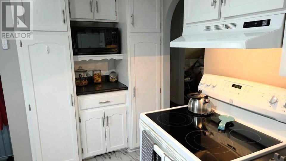 240 Main Street Property Photo 6