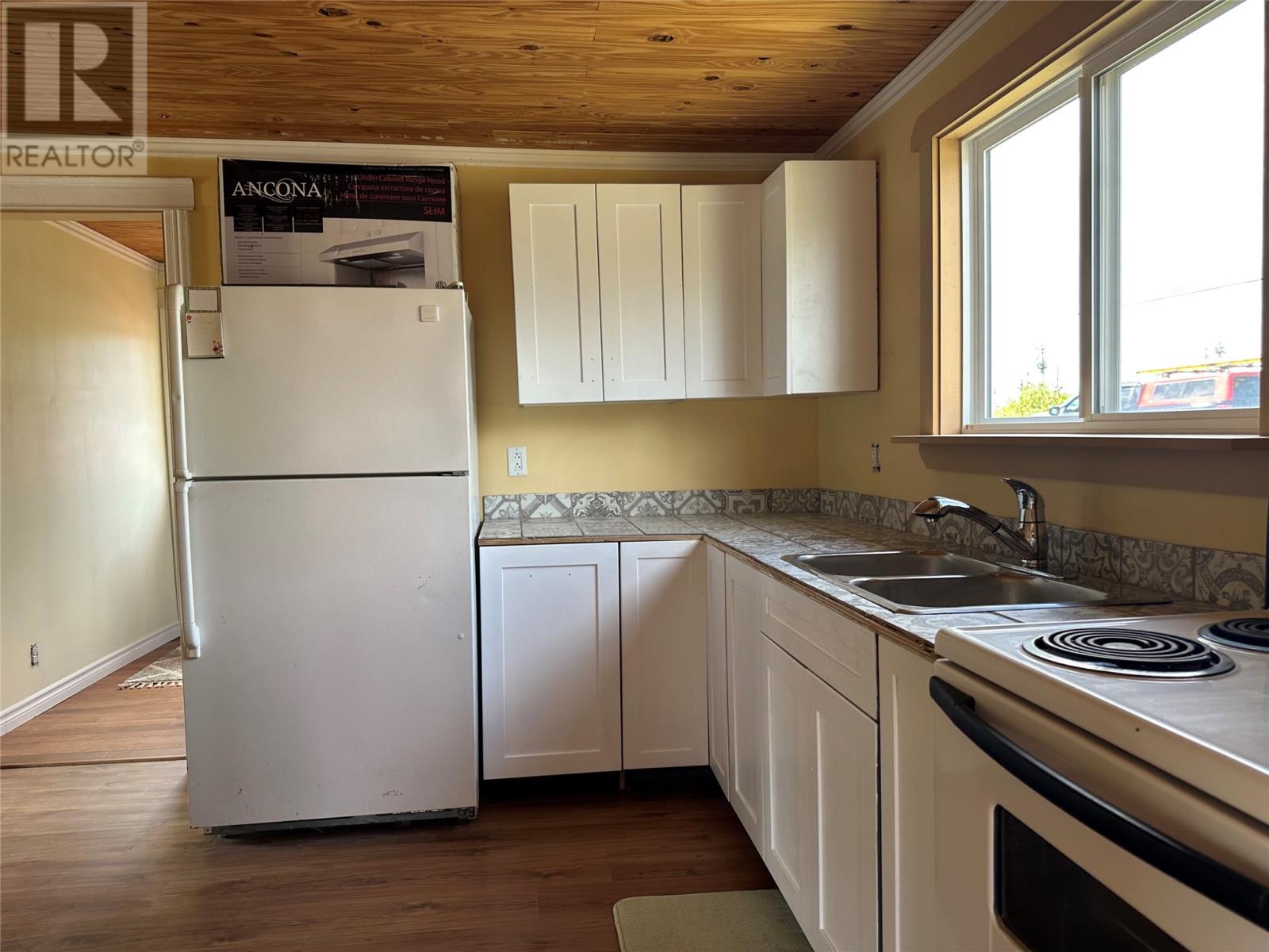 Salmonier Line Property Photo 38