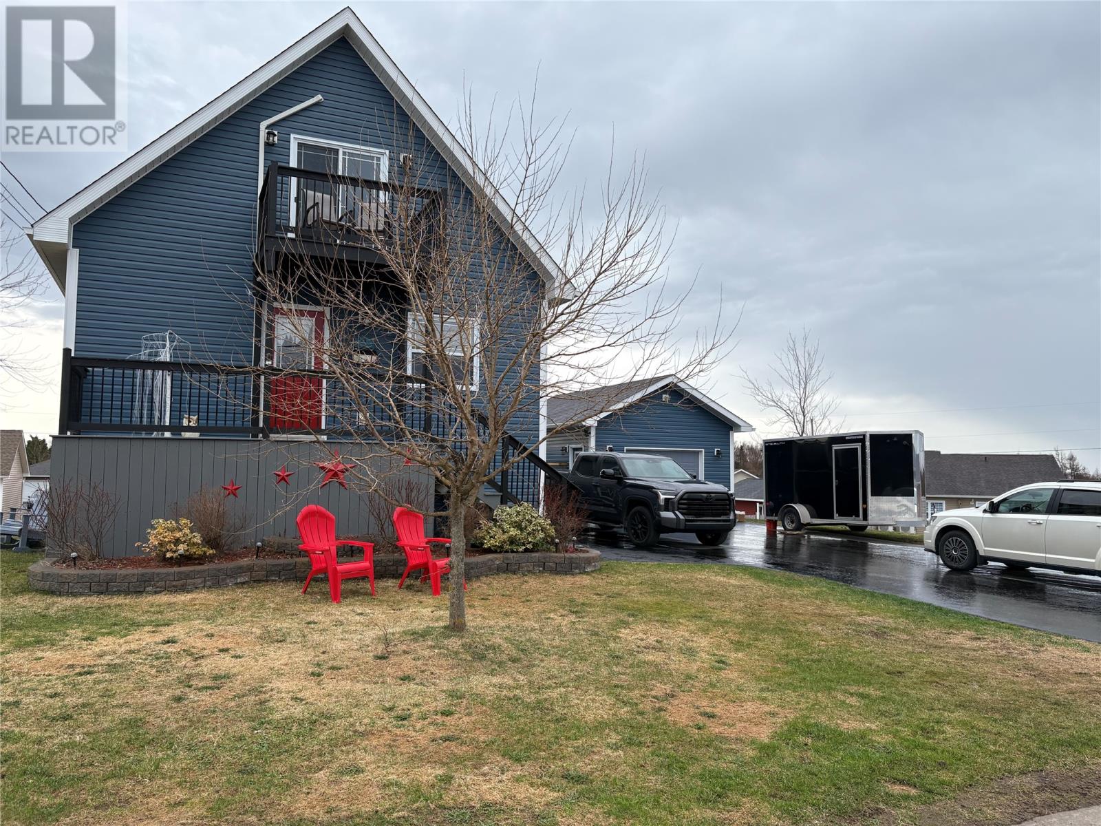 4 Ross Avenue Property Photo 2
