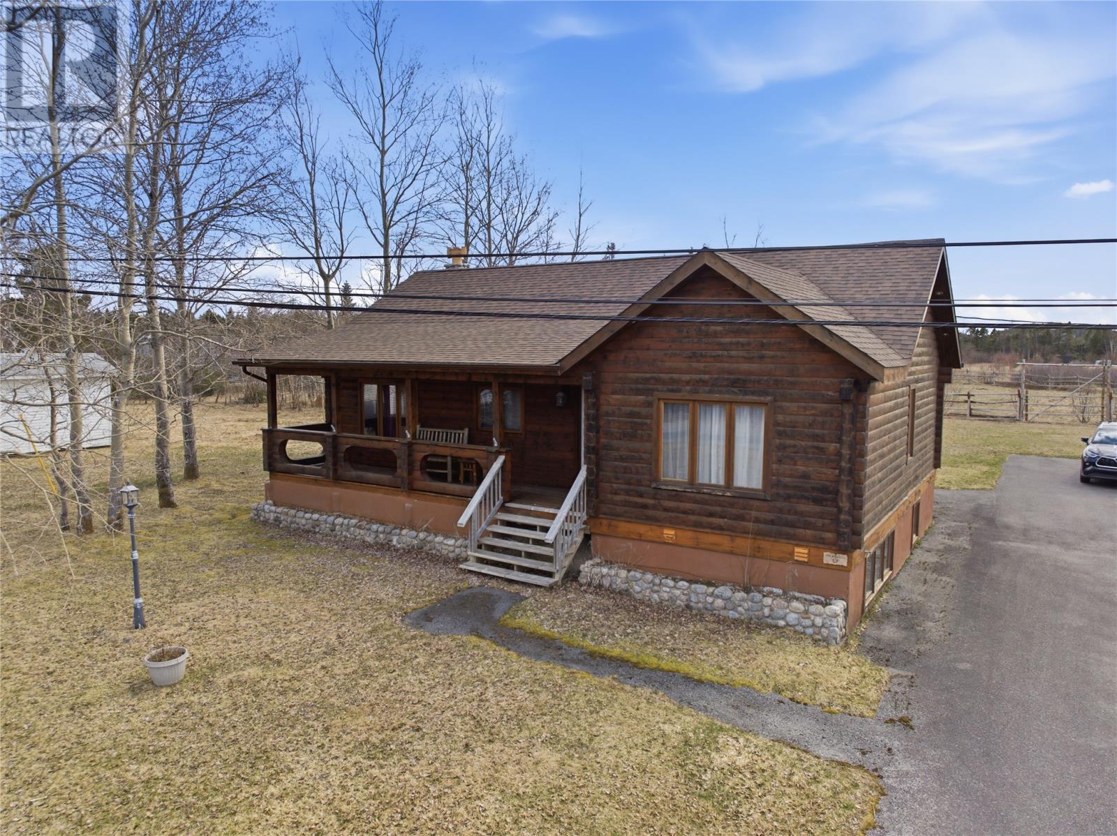 35 Burdens Road Property Photo 1