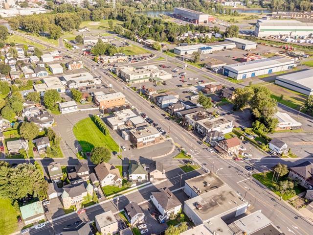 645c Route Marie-victorin, #c Property Photo 12