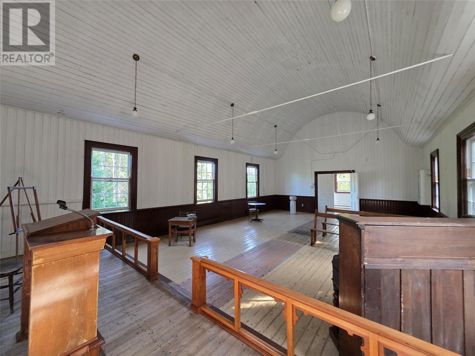 3 Taylor Room Road Property Photo 13