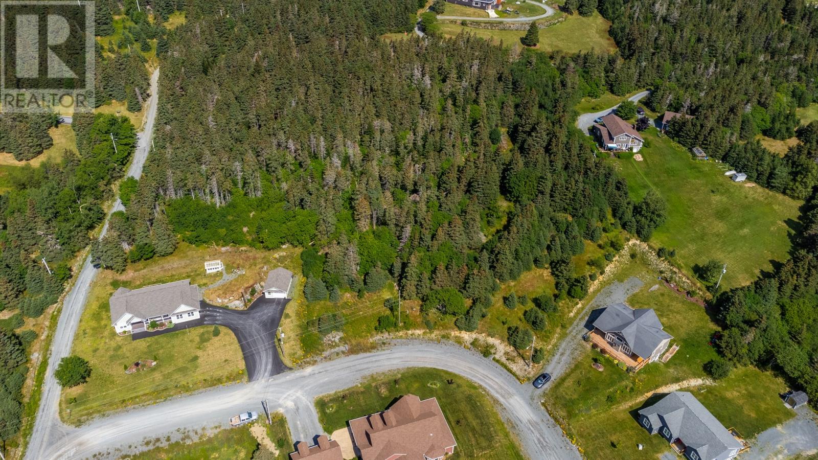 2 Stretton's Hill Property Photo 1