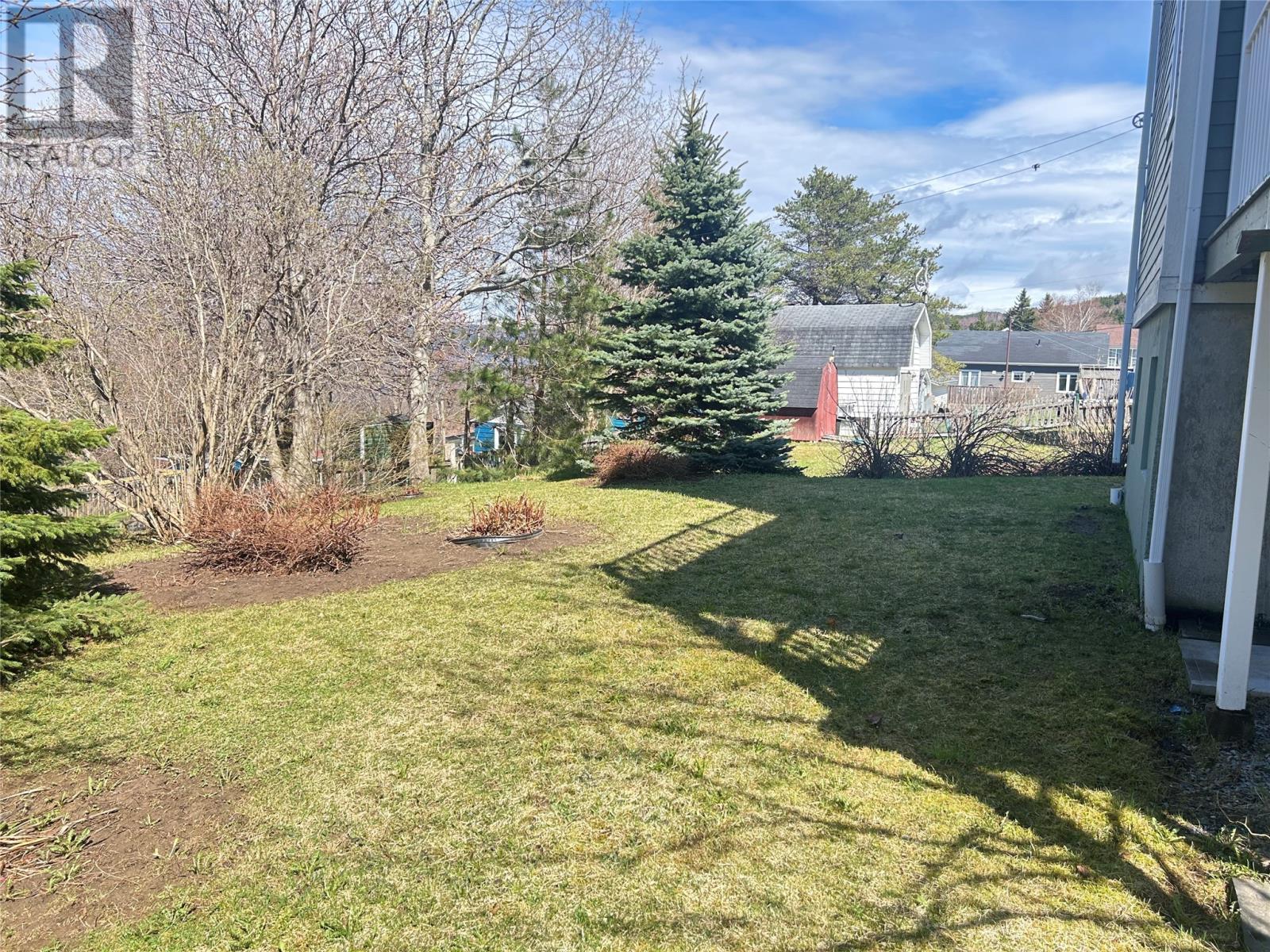 6 Woodcrest Avenue Property Photo 5