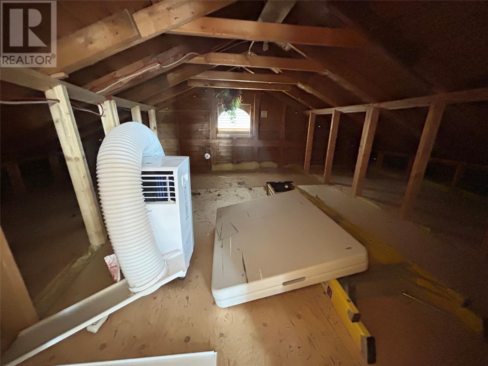 6 Woodcrest Avenue Property Photo 29