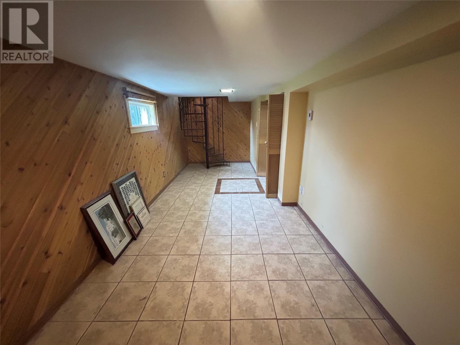 6 Woodcrest Avenue Property Photo 31
