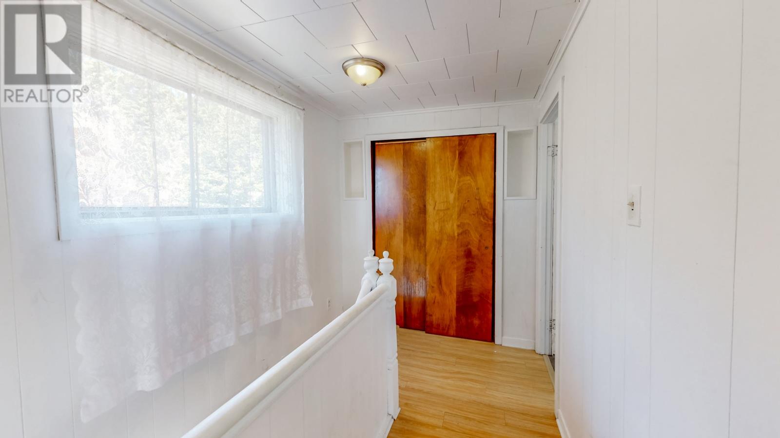 5 Back Path Road Property Photo 7