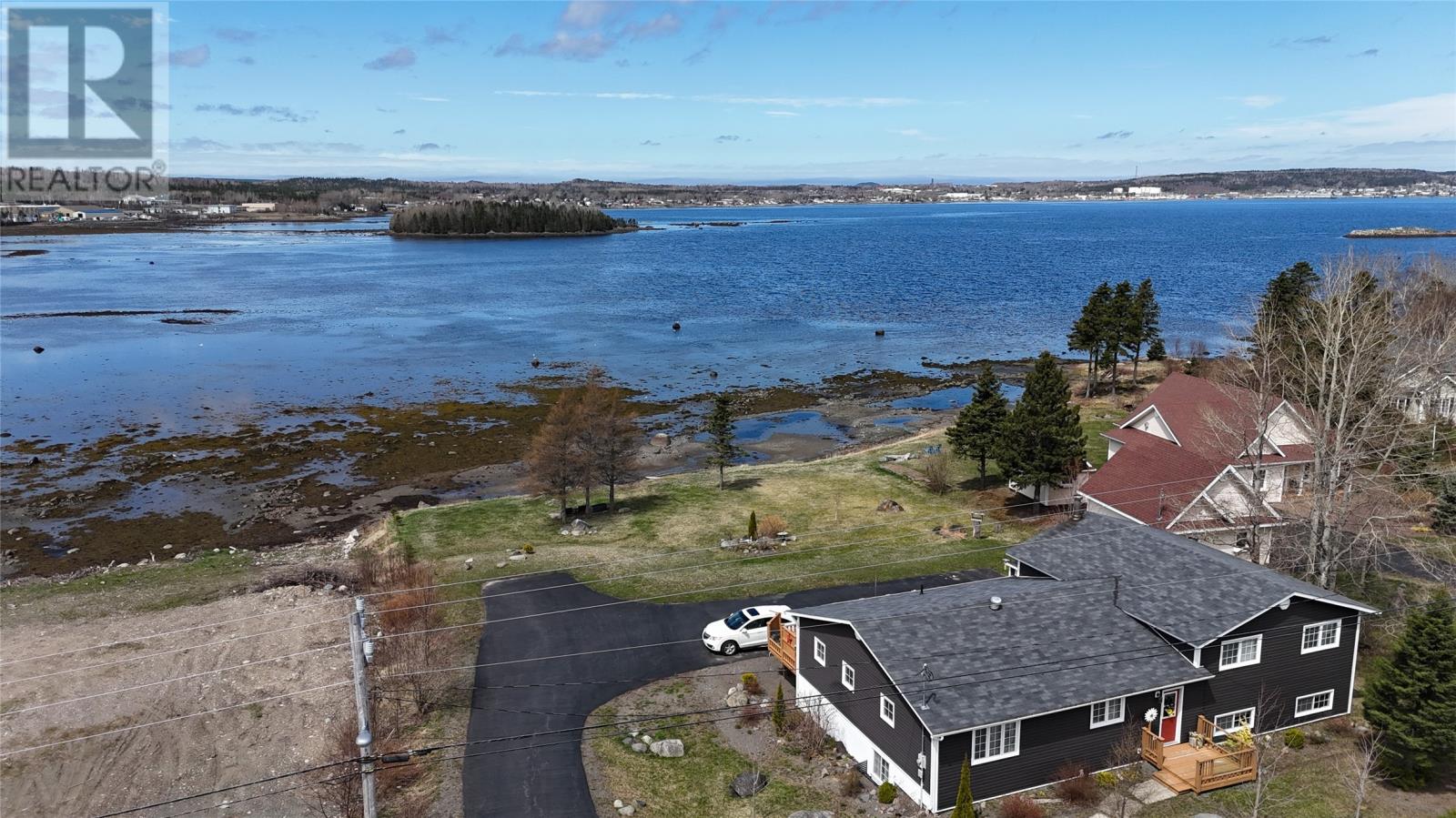 70 Road To The Isles Property Photo 11