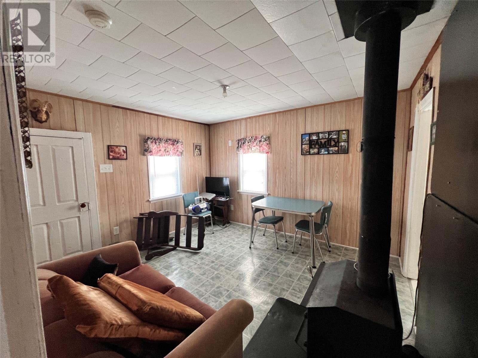 1-3 Kavanaughs Road Property Photo 13