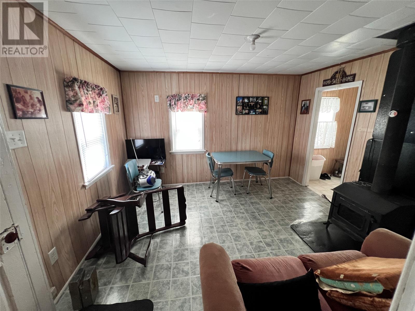 1-3 Kavanaughs Road Property Photo 15