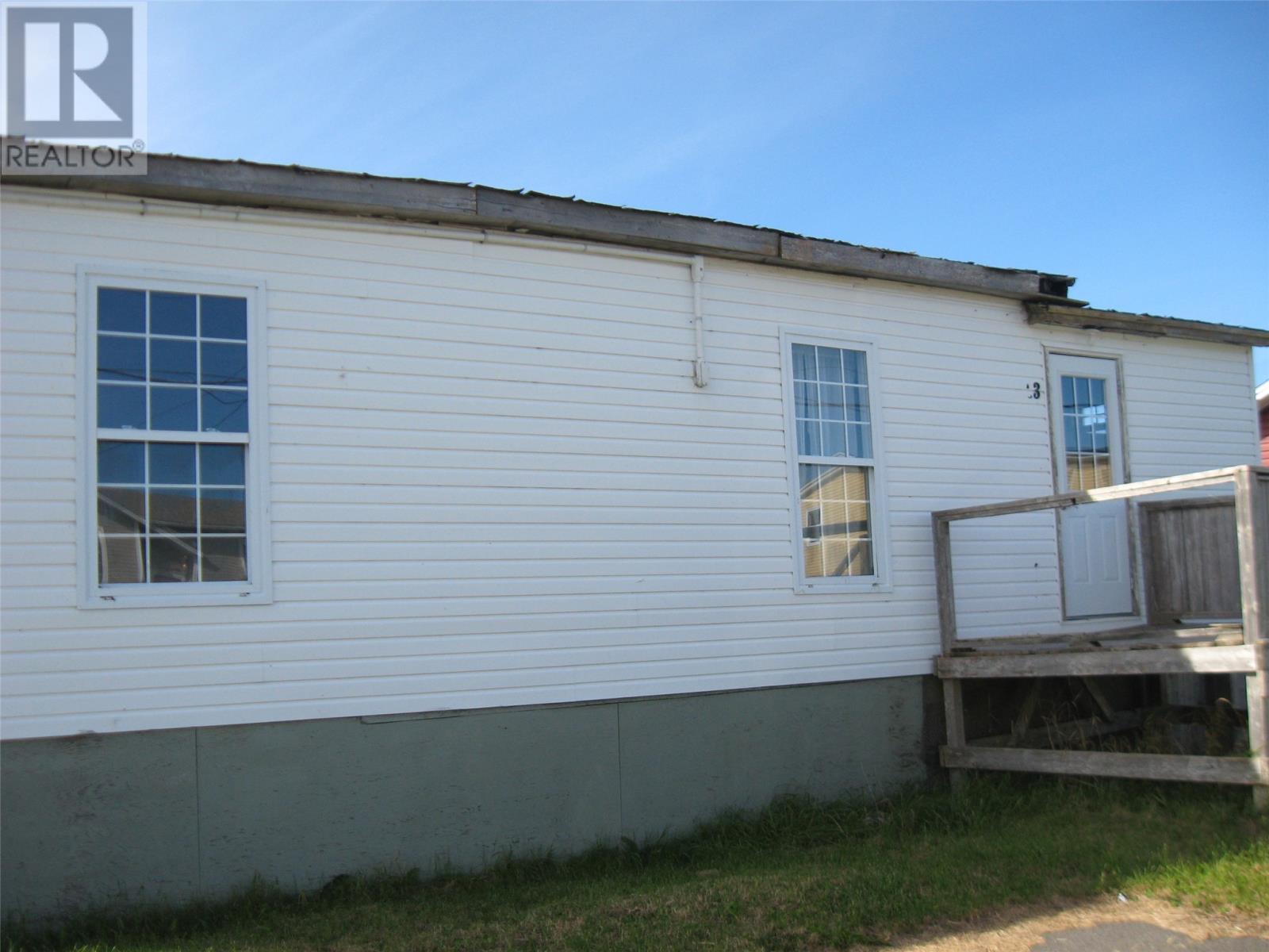 70 Sebastian Drive Property Photo 3