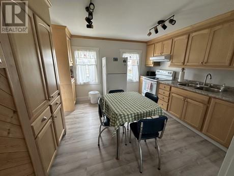 5-9 Critch's Lane Property Photo 15
