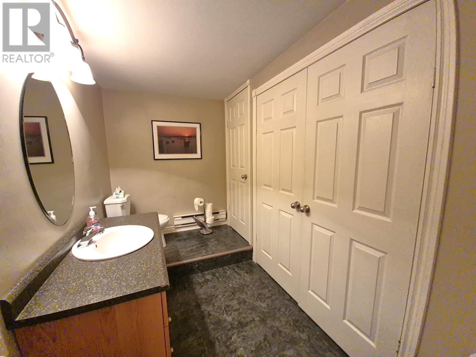142 Main Street Property Photo 25