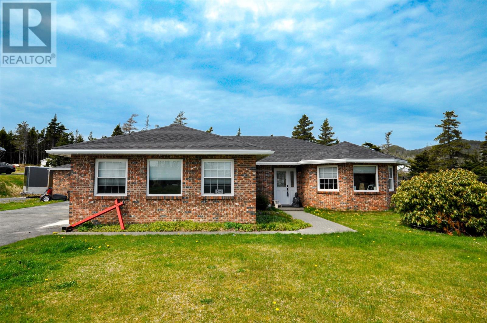 2-4 Burntwoods Place Property Photo 1