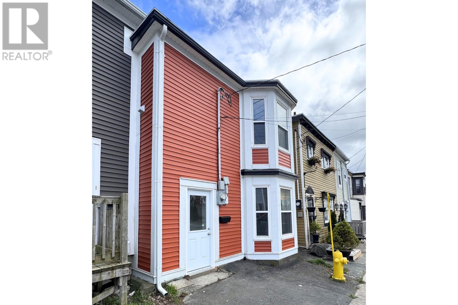 85 Cabot Street Property Photo 2
