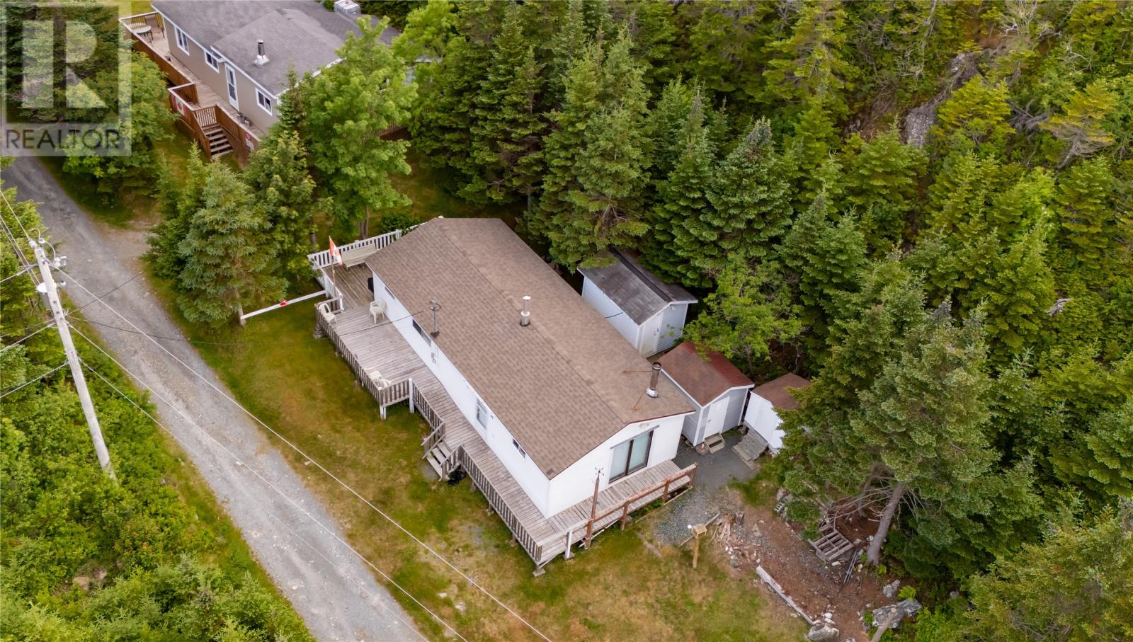 33 Beaver Pond Road
