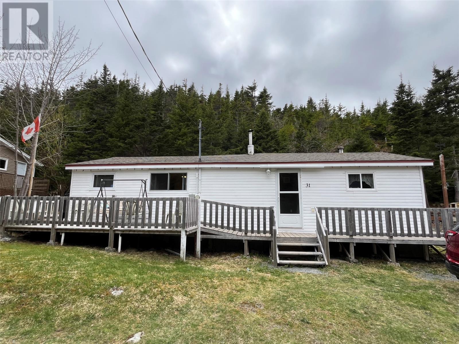 33 Beaver Pond Road Property Photo 2