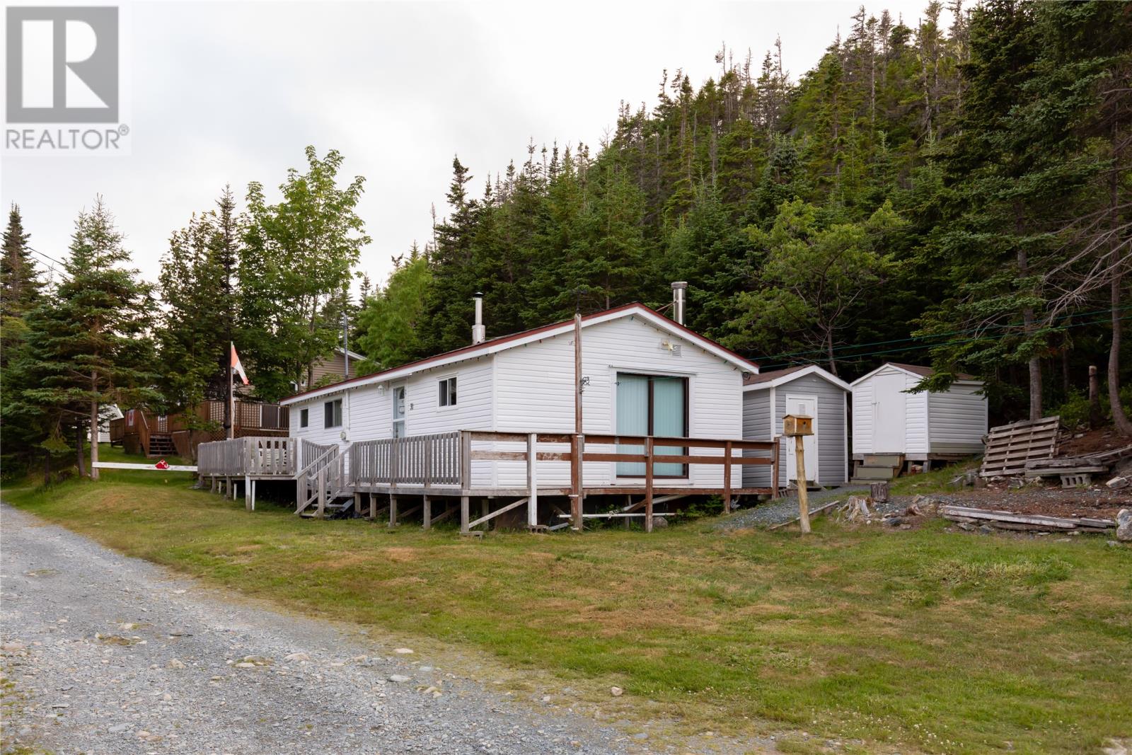 33 Beaver Pond Road Property Photo 7